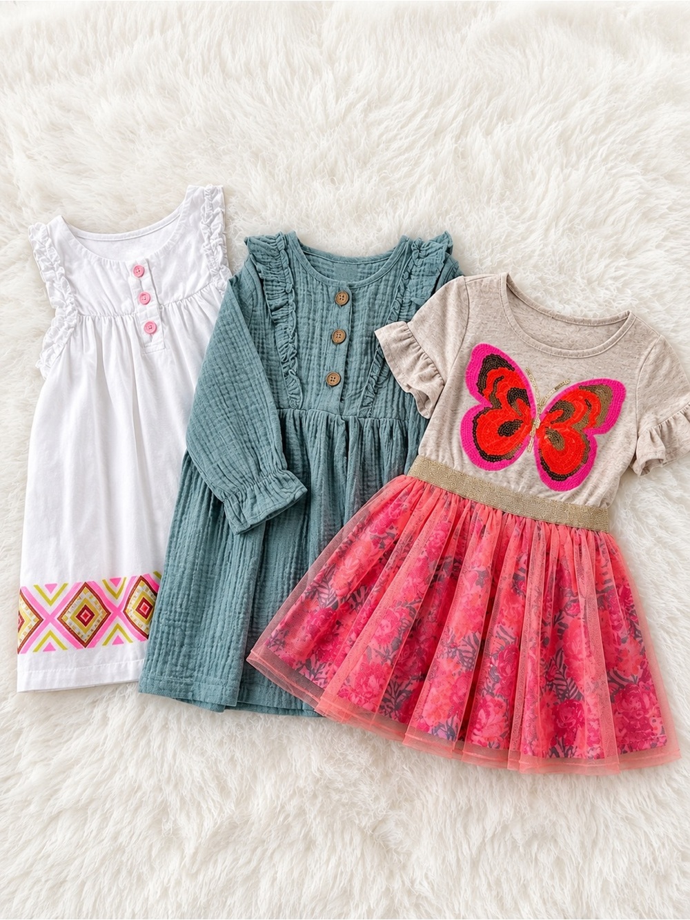 2T/3T GIRLS BUNDLE 2 dresses, 1 white ruffle top